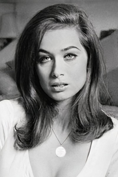 Valerie Leon profile image