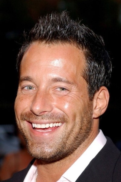 Johnny Messner profile image