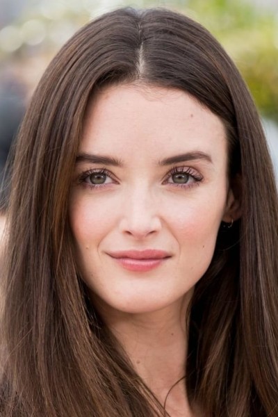 Charlotte Le Bon profile image