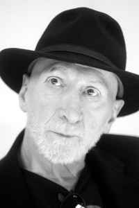 Frank Miller as Graphic Novel Illustrator in The Wolverine (07/2013)