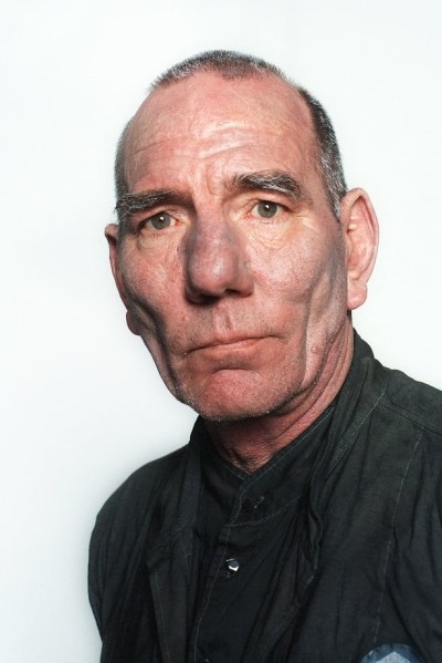 Pete Postlethwaite profile image