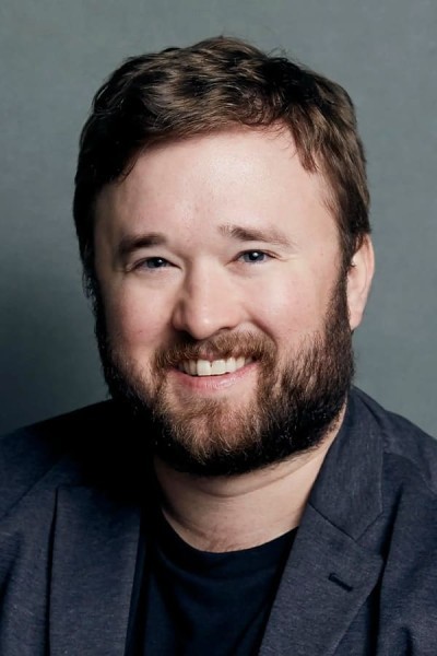 Haley Joel Osment profile image