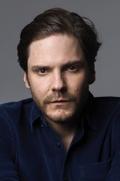 Daniel Brühl profile image