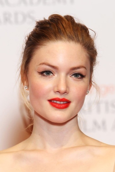 Holliday Grainger profile image