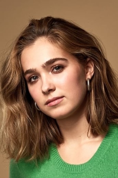 Haley Lu Richardson profile image