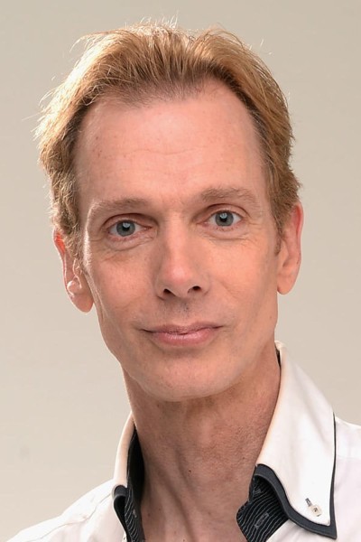 Doug Jones profile image