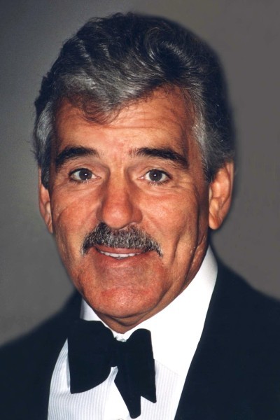 Dennis Farina profile image