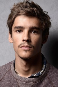 Brenton Thwaites as JR White in Son of a Gun (10/2014)