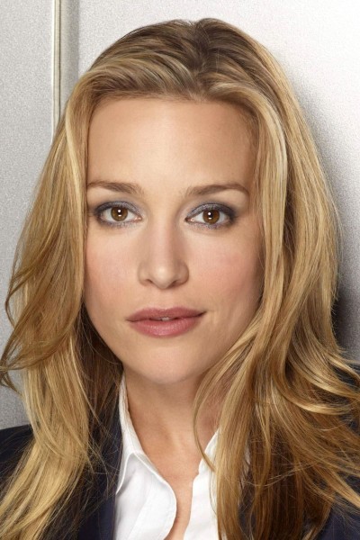 Piper Perabo profile image