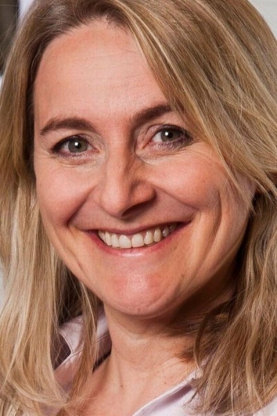 Emma Kennedy profile image