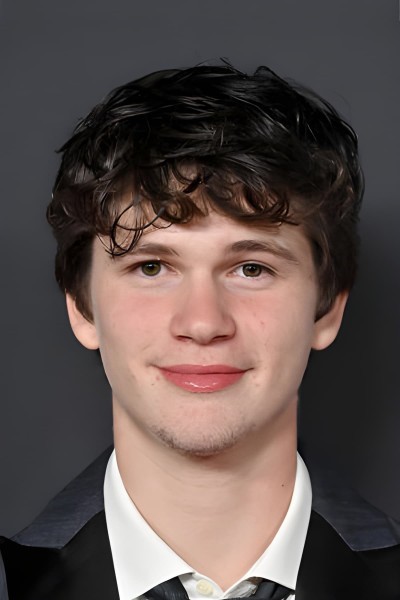 Gabriel Bateman profile image