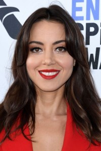 Aubrey Plaza as Harper Spiller in The White Lotus (07/2021)