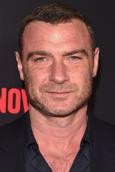 Liev Schreiber profile image