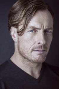 Toby Stephens as Captain Flint in Black Sails (01/2014)