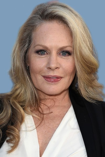 Beverly D'Angelo profile image