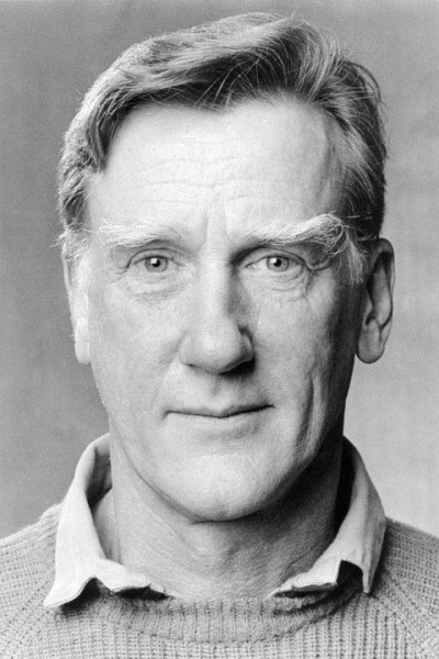 Donald Moffat profile image