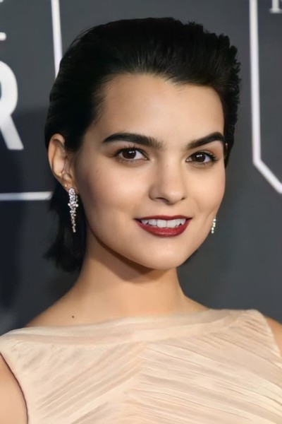 Brianna Hildebrand profile image