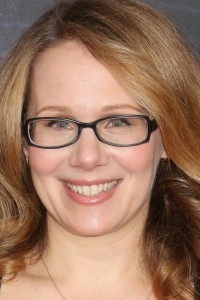 Dana Fox as Producer in Season 1 (09/2011)