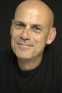 Paul Leonard Murray as Chief Operating Officer in Tau (06/2018)