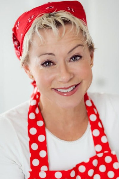 Debi Derryberry profile image