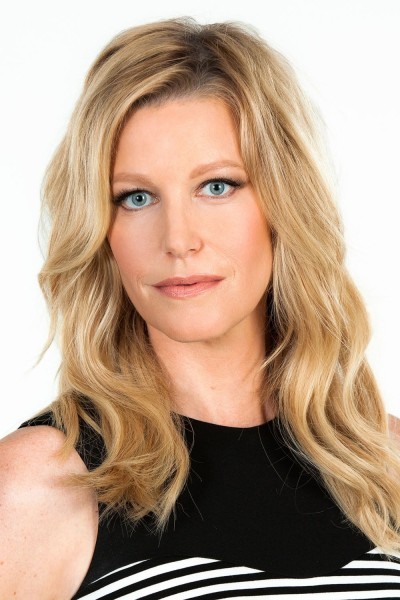 Anna Gunn profile image