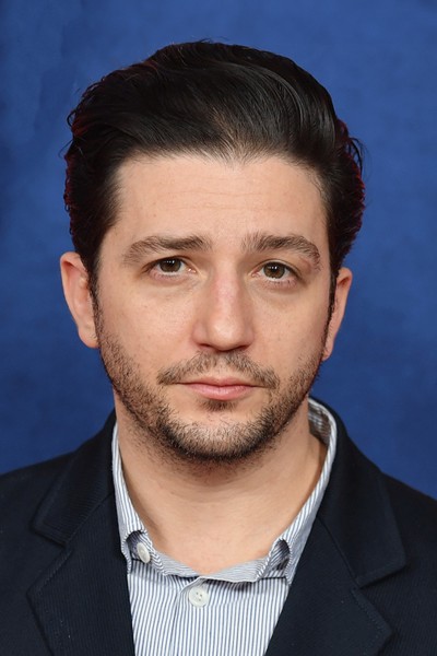 John Magaro profile image