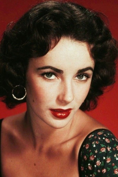 Elizabeth Taylor profile image