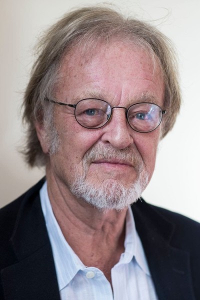 Bernard Cornwell profile image