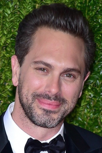 Thomas Sadoski profile image