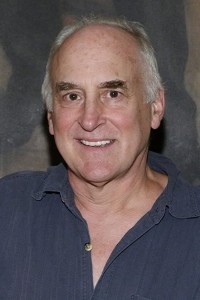 Jeffrey DeMunn as Dale Horvath in Season 1 (10/2010)