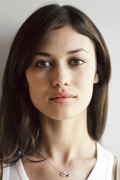 Olga Kurylenko profile image