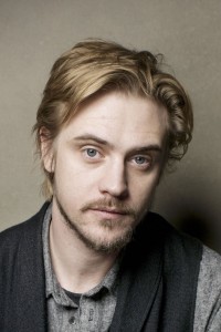 Boyd Holbrook as Pierce in Logan (02/2017)