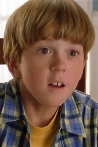 Alexander Pollock as Richie / Elf Tight End in The Santa Clause 2 (09/2002)