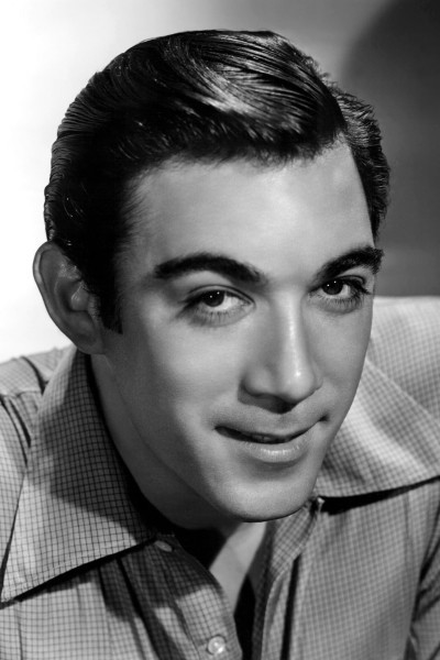 Anthony Quinn profile image