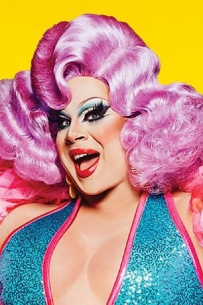 Nina West profile image