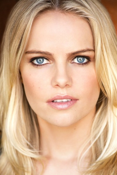 Mircea Monroe profile image