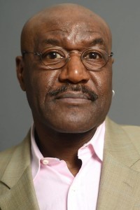 Delroy Lindo as Det. Roland Castlebeck in Gone in Sixty Seconds (06/2000)