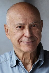 Alan Arkin as Arnie Klein in Marley & Me (12/2008)