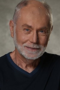 Robert David Hall as Recruiting Sergeant in Starship Troopers (11/1997)