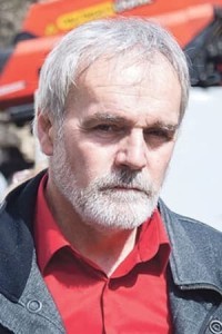 Slobodan Ćustić as Foster Dad in The Brothers Bloom (09/2008)