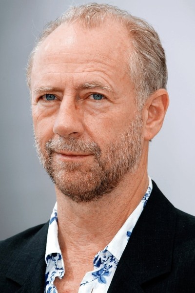 Xander Berkeley profile image