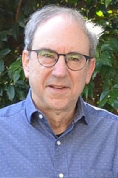 Lowell Ganz profile image