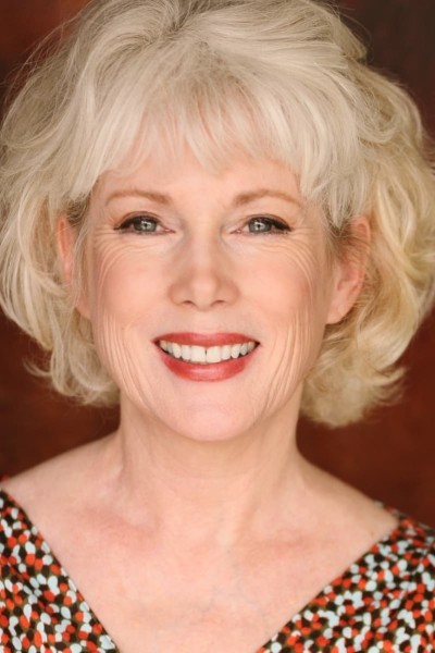 Julia Duffy profile image