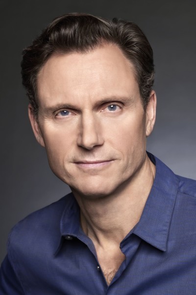 Tony Goldwyn profile image