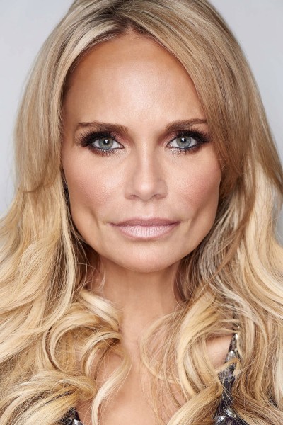 Kristin Chenoweth profile image