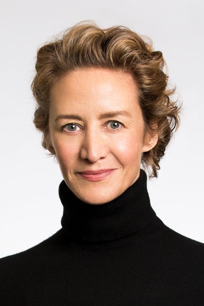 Janet McTeer profile image