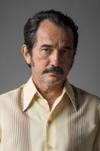 Nanego Lira as Padre Zezo in Mar do Sertão (08/2022)