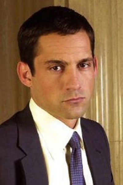 Enrique Murciano profile image