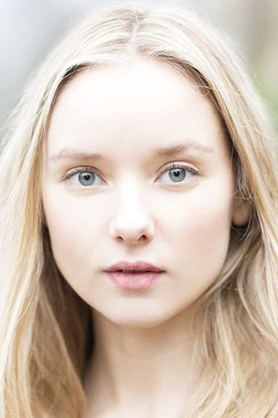 Alexandra Dowling profile image