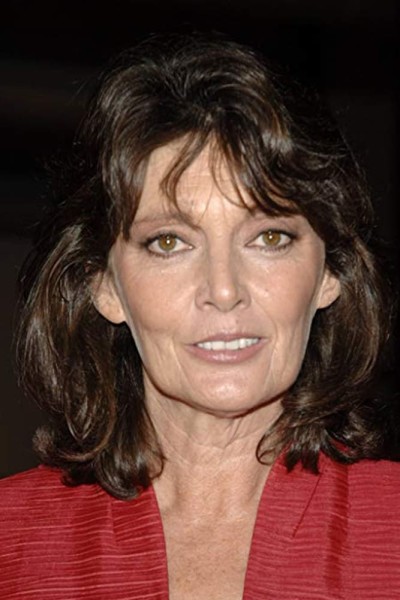 Sarah Douglas profile image